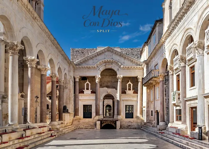 Maya Con Dios Apartment Split